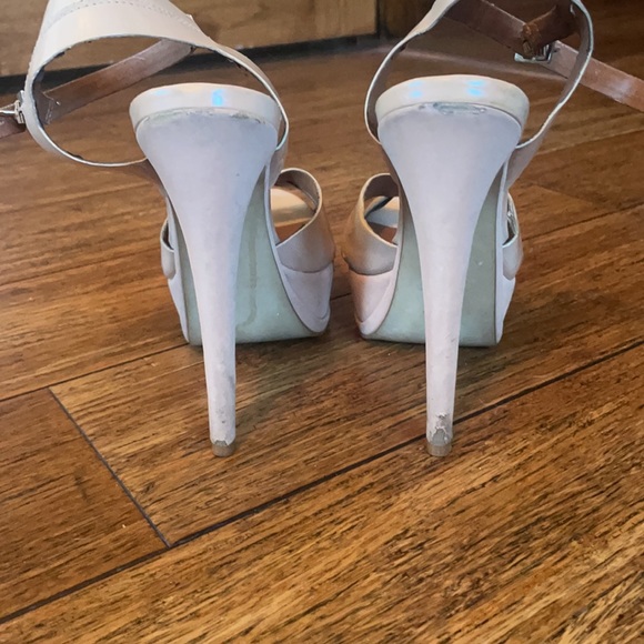 Beige steve madden strappy heels - Picture 3 of 3